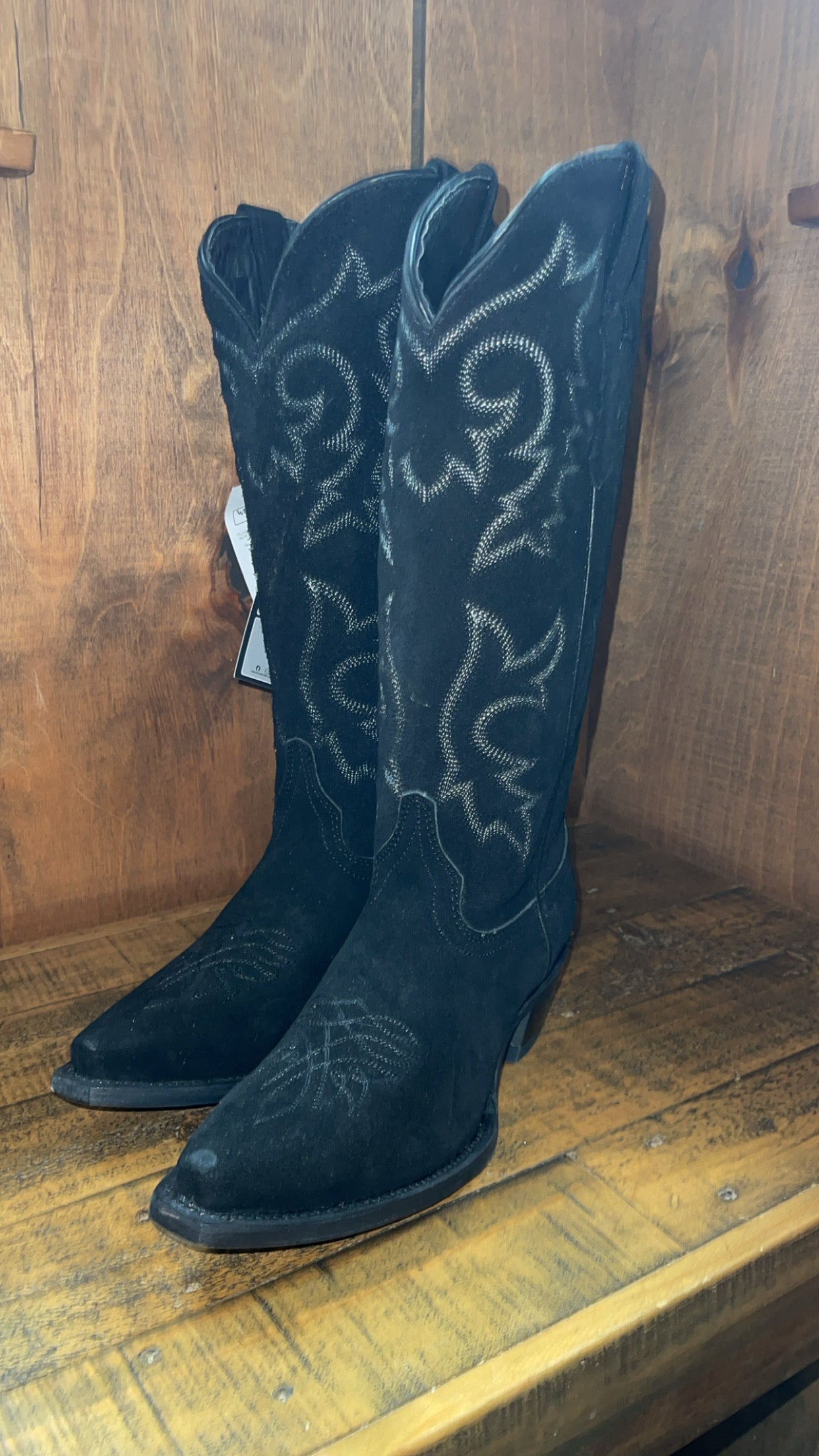 Gamuza Negro Retro Western Boot - Womens